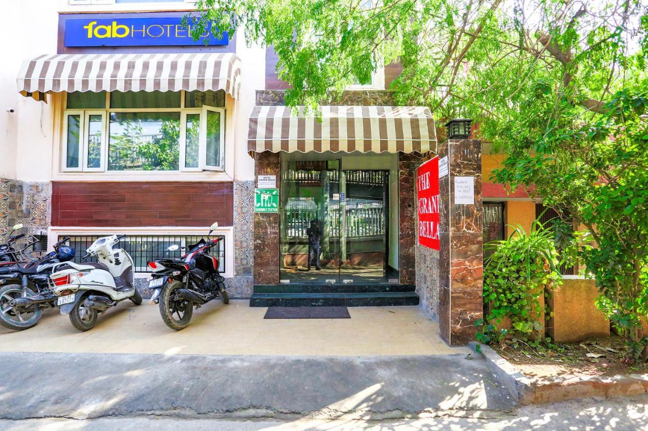 Fabhotel Jpm The Grand Bella - Nr Nehru Place Market Nova Deli Exterior foto